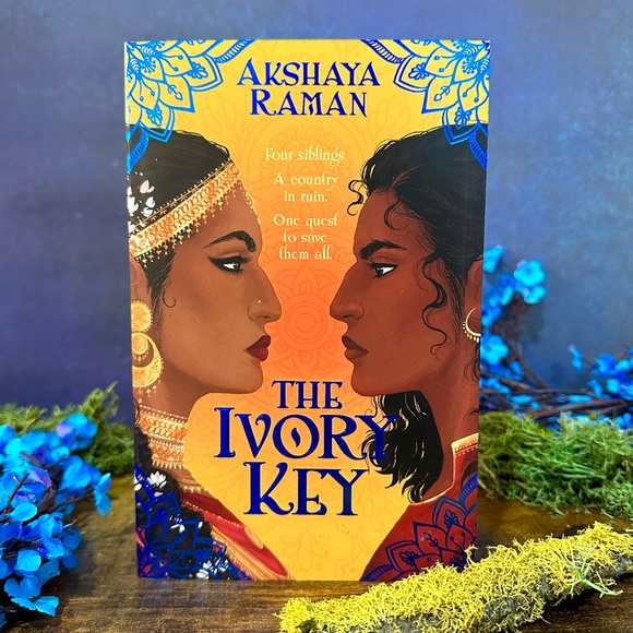Illumicrate Exclusive The Ivory Key by Akshaya Raman - Picture 1 of 6
